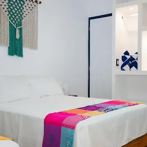 Hotel Linda Vecindad